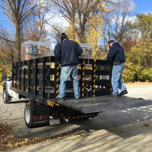 knollwood-community-center-food-drive-2016